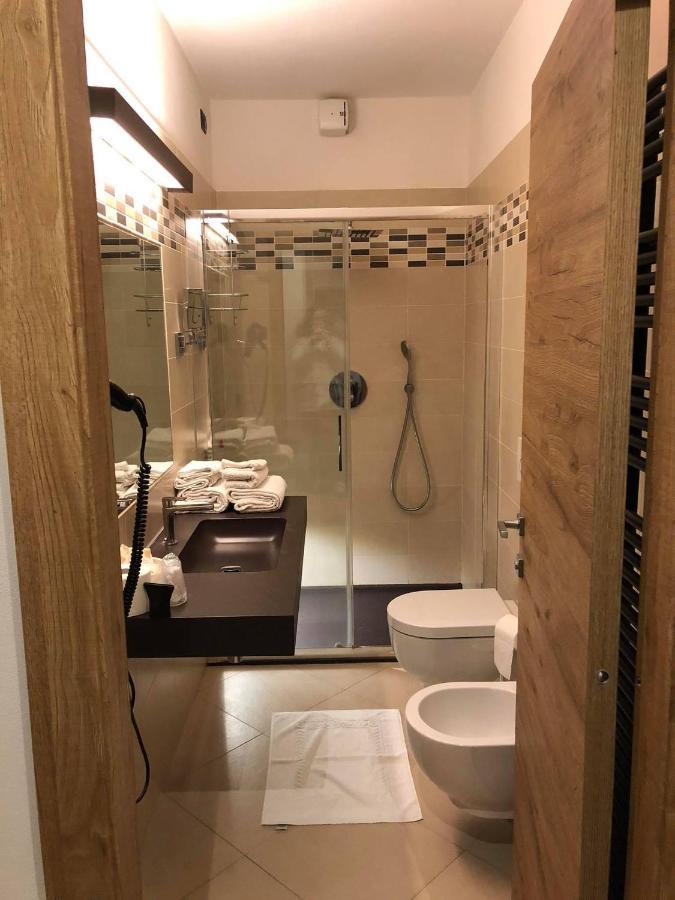 Hotel Berlinghera Sorico Exteriör bild