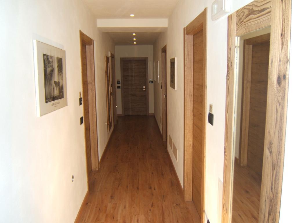 Hotel Berlinghera Sorico Rum bild