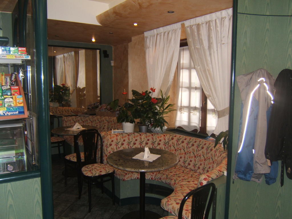 Hotel Berlinghera Sorico Exteriör bild